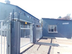 2 Bed Townhouse in Pollak Park