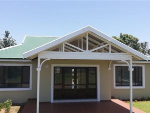 3 Bedroom House in Wakenshaw Estate