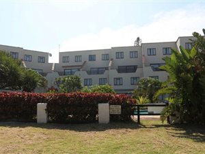 2 Bed Apartment in Uvongo