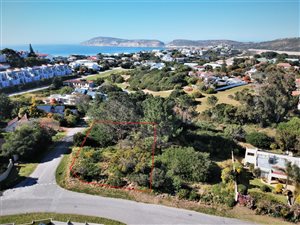 734 m² Land available in Seaside Longships