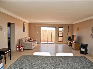 2 Bed Apartment in Kimberley