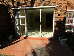 2 Bed Apartment in Atholl