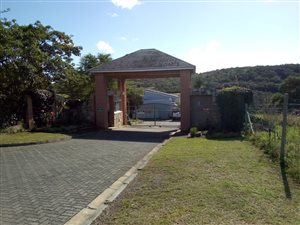 244 m² Land available in Beacon Bay