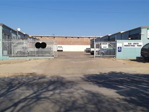 76 m² Industrial space in George Central
