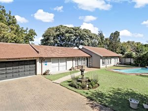 3 Bed House in Sherwood Gardens