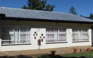 4 Bedroom House in Naudeville