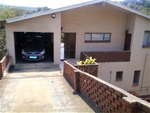4 Bed House in Carrington Heights