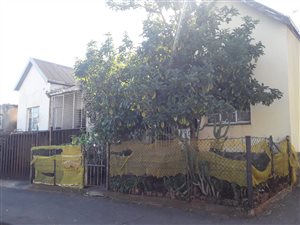 2 Bed House in Fairview