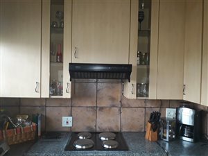 3 Bed Townhouse in Ravensklip