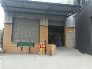 1600 m² Industrial space in Longmeadow