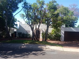 2 Bed House in Muckleneuk