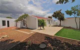 3 Bedroom House in Edgemead