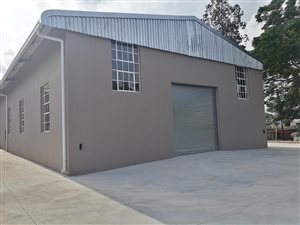 391 m² Industrial space in Mkondeni