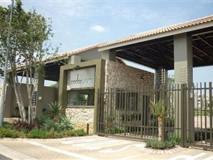 1 Bed Flat in Fourways