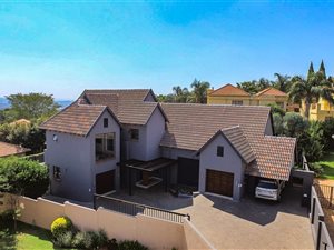 4 Bed House in Bronberg