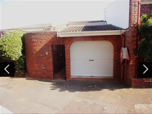 3 Bed Townhouse in Woodlands