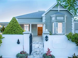 6 Bed House in Worcester and surrounds