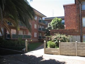 2 Bed Flat in Vanderbijlpark CE2