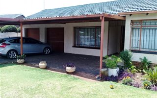 3 Bedroom House in Modder East