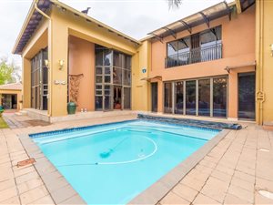 4 Bed House in Poortview