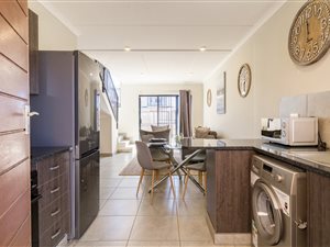 3 Bed Townhouse in Alberton