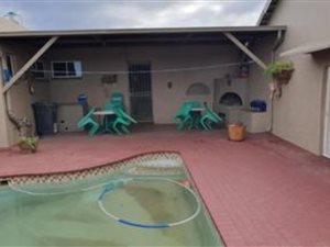3 Bed House in Newlands