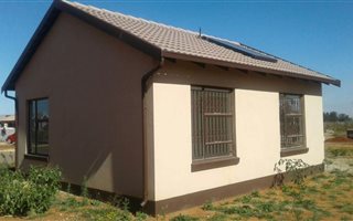 2 Bedroom House in Modderbee