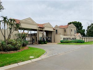 3 Bed House in Pomona