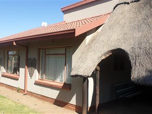 3 Bed House in Riebeeckstad