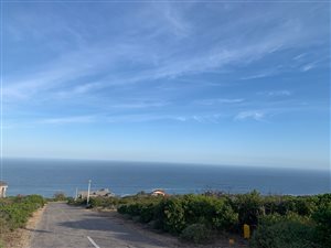 980 m² Land available in Village On Sea