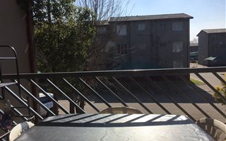 2 Bedroom Apartment in Benoni CBD