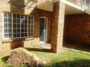2 Bed Cluster in Die Hoewes