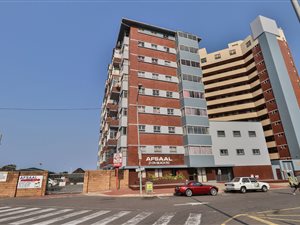 1 Bed Apartment in Amanzimtoti
