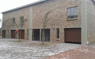 2 Bedroom Duplex in Rietfontein