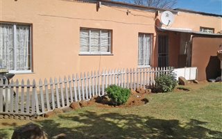 1000 m² Commercial space in Jagersfontein