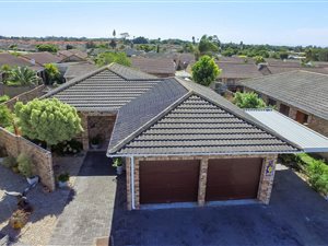 3 Bed Cluster in Lorraine