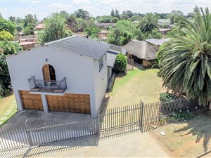 4 Bed House in Bonaero Park