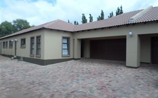3 Bedroom Townhouse in Baillie Park