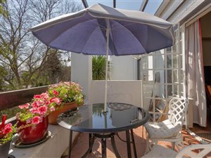 2 Bed Apartment in Kelland