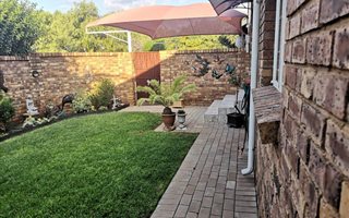 2 Bedroom Simplex in Amberfield