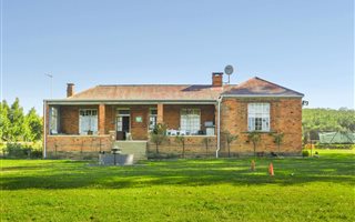 94.6 ha Farm in Underberg