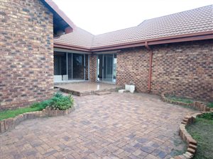 2.2 ha Farm in Vanderbijlpark Central