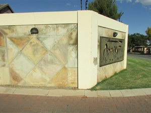 2 Bed Townhouse in Minnebron