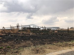 3267 m² Land available in Linbro Park