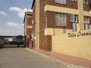 2 Bed Townhouse in Witfield