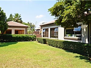 4 Bed House in Rietvlei View