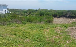 1681 m² Land available in Myoli Beach