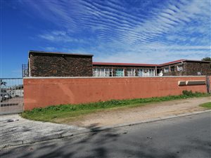 2 Bed Apartment in Oakdene
