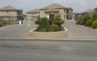2 Bedroom Townhouse in Boksburg Central