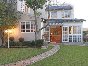 3 Bed House in River Club